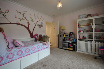 Enlarge photo 27