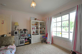 Enlarge photo 28