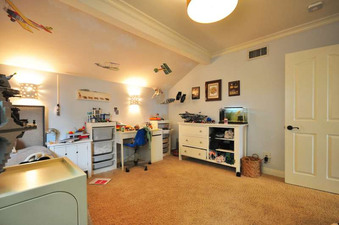 Enlarge photo 30