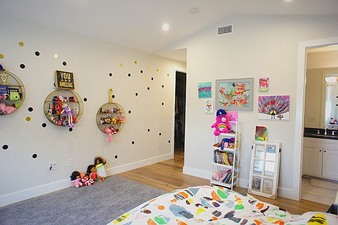 Enlarge photo 29