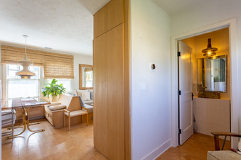 Enlarge photo 32