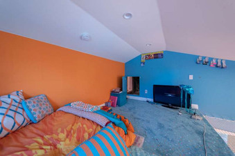 Enlarge photo 40