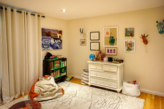 Enlarge photo 28