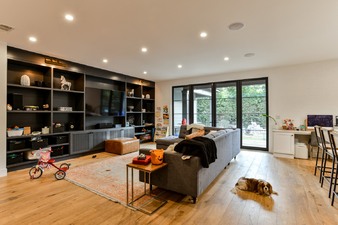 Enlarge photo 10