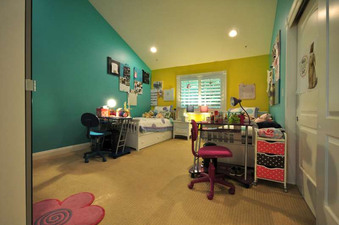 Enlarge photo 30
