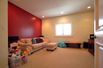 Enlarge photo 33
