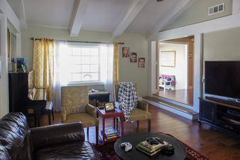 Enlarge photo 6