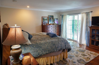 Enlarge photo 25