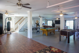 Enlarge photo 37