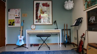 Enlarge photo 16