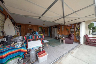 Enlarge photo 35