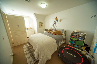 Enlarge photo 21