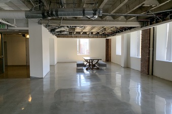Enlarge photo 46