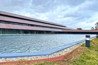 Enlarge photo 198