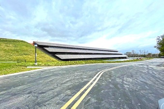 Enlarge photo 211