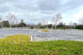 Enlarge photo 213