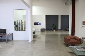 Enlarge photo 21