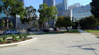 Enlarge photo 13
