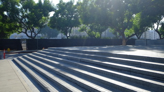 Enlarge photo 19