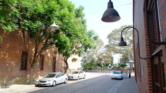 Enlarge photo 24
