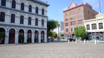 Enlarge photo 32