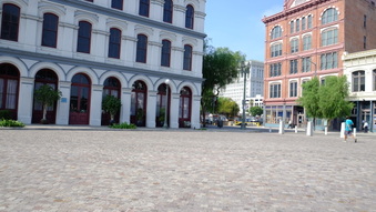Enlarge photo 33