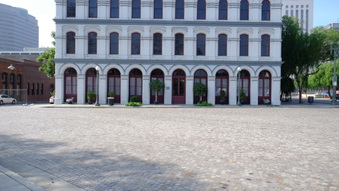 Enlarge photo 35