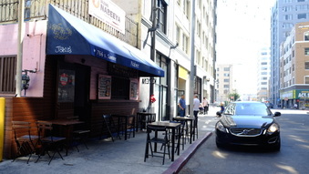 Enlarge photo 22