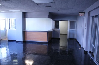 Enlarge photo 19