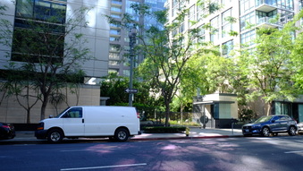 Enlarge photo 17