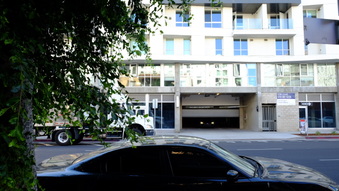 Enlarge photo 8