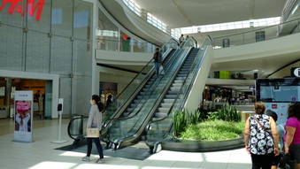 Del Amo 4
