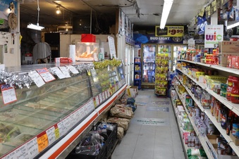 Enlarge photo 19