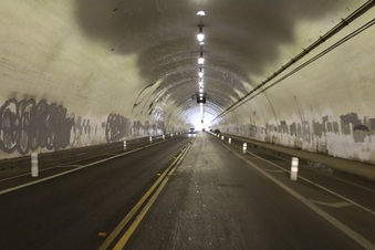Enlarge photo 15