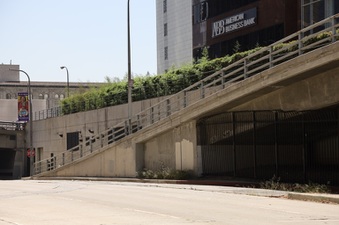 Enlarge photo 30