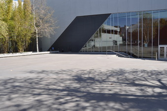 Enlarge photo 93