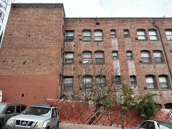 Enlarge photo 3