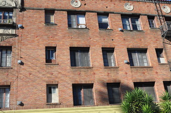 Enlarge photo 2