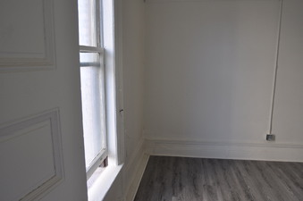 4TH FLOOR ROOM INTERIOR # 3