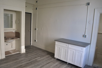 Enlarge photo 5