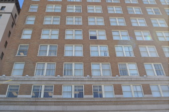Enlarge photo 13