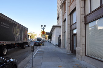 Enlarge photo 18