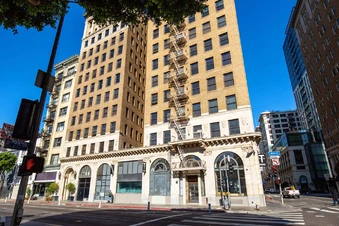 NATIONAL CITY TOWER LOFTS