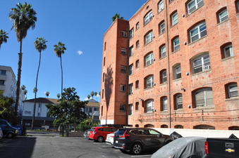 Enlarge photo 16