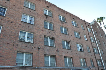 Enlarge photo 12