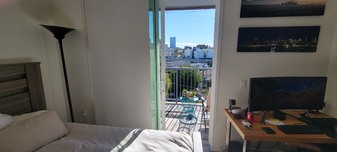 Enlarge photo 22