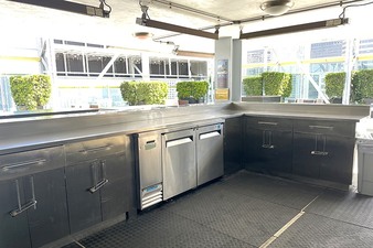 Enlarge photo 18