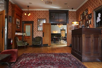 Enlarge photo 17