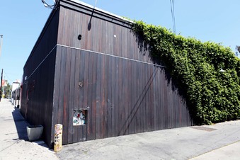 Enlarge photo 15