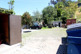 Enlarge photo 17